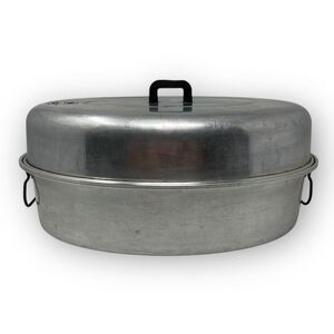 Wear-Ever 2635 Vintage Aluminum Oval Roaster Pan Grate Vented Lid USA Made